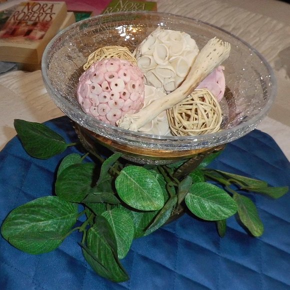 Gold leaf stands with Crackle Glass - Picture 8 of 16